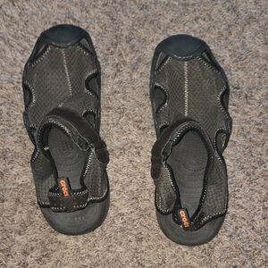 CROCS Black Slip-On Interior with Cream Zigzag Stitching